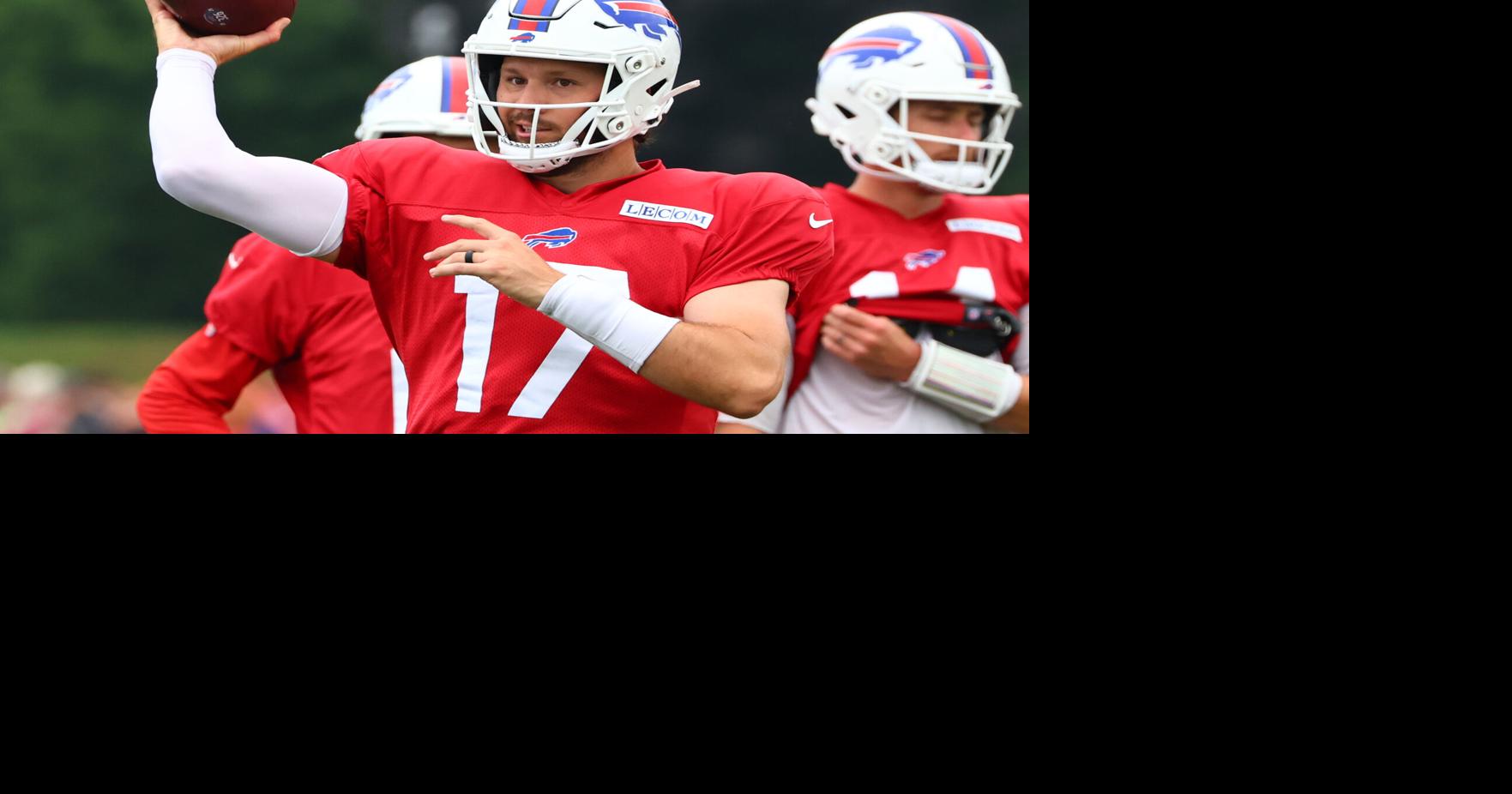 Josh Allen reminisces with college coach as Wyoming hitches its brand to Bills star