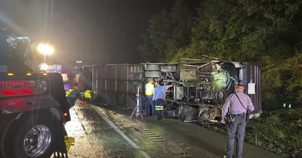 3 passengers dead after charter bus crashes on Pennsylvania interstate, state police say - Vimarsana News