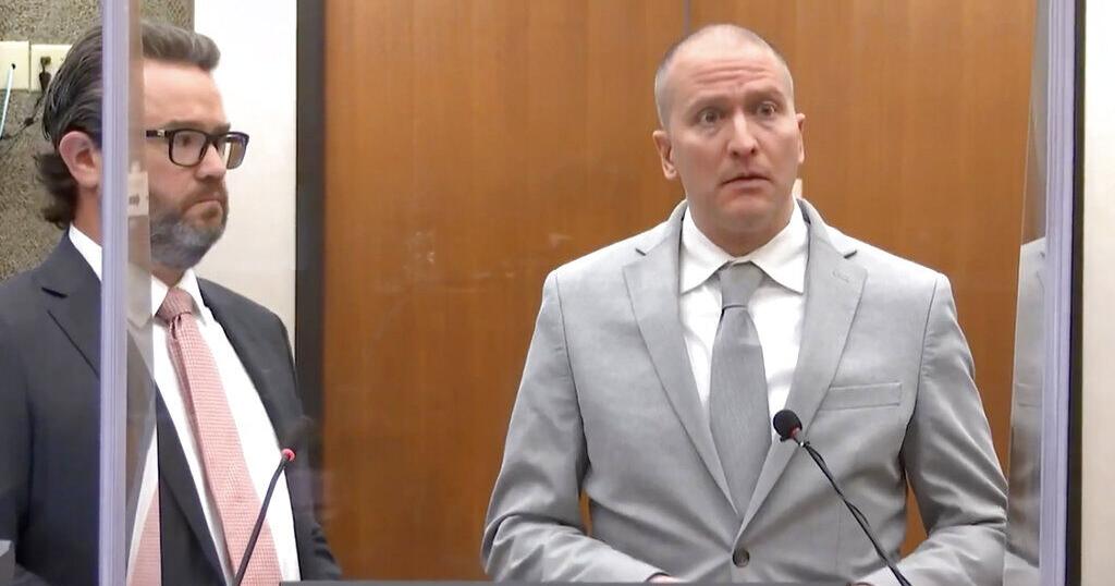 Inmate stabbed Derek Chauvin 22 times, charged with attempted murder ...