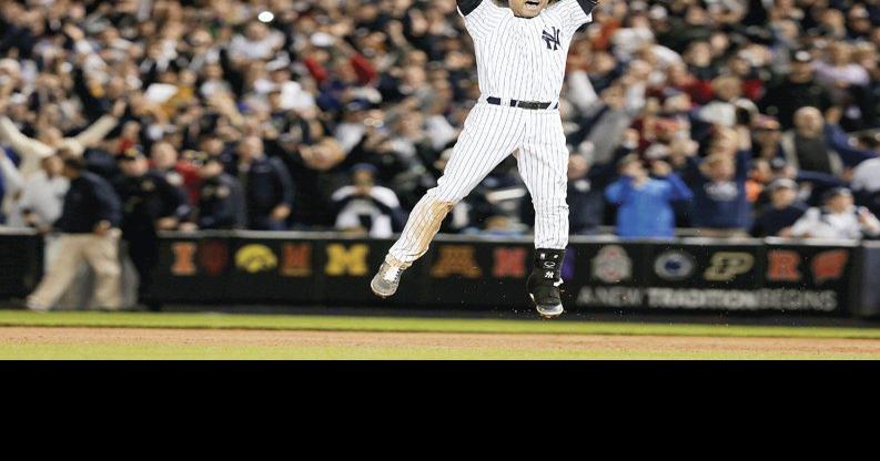 Jeter gives pink bat to young fan in stands