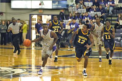 Men S Basketball Niagara Beats Drexel Before Lunch Local News