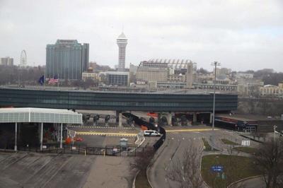 Local lawmakers urging US-Canada border remain open | Local News 
