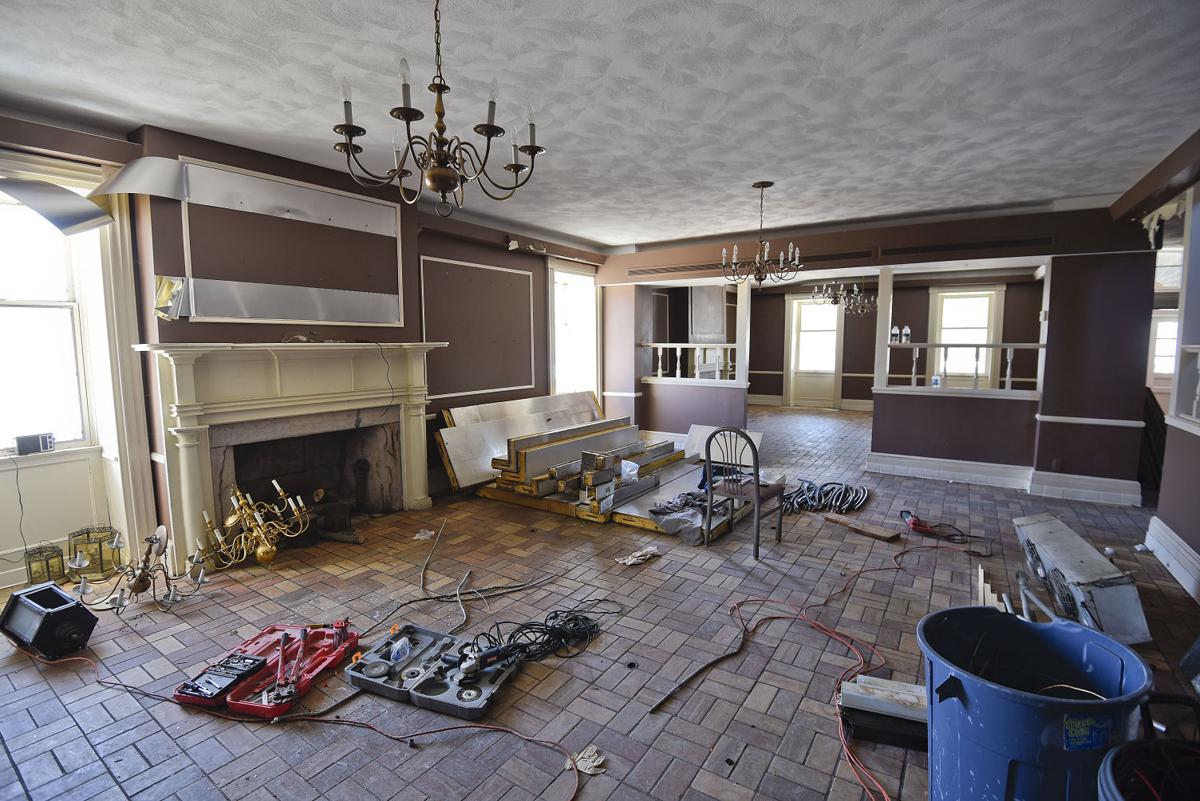 SLIDESHOW A look inside Lewiston's vacant Frontier House Gallery