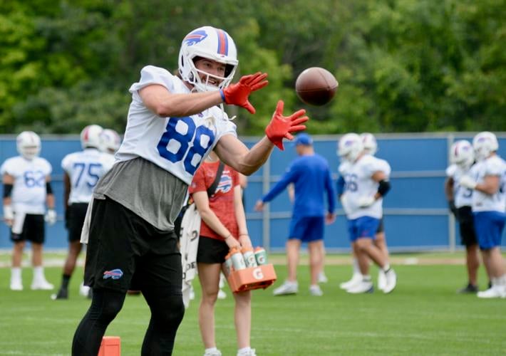 Who emerges at slot wide receiver position for Bills?