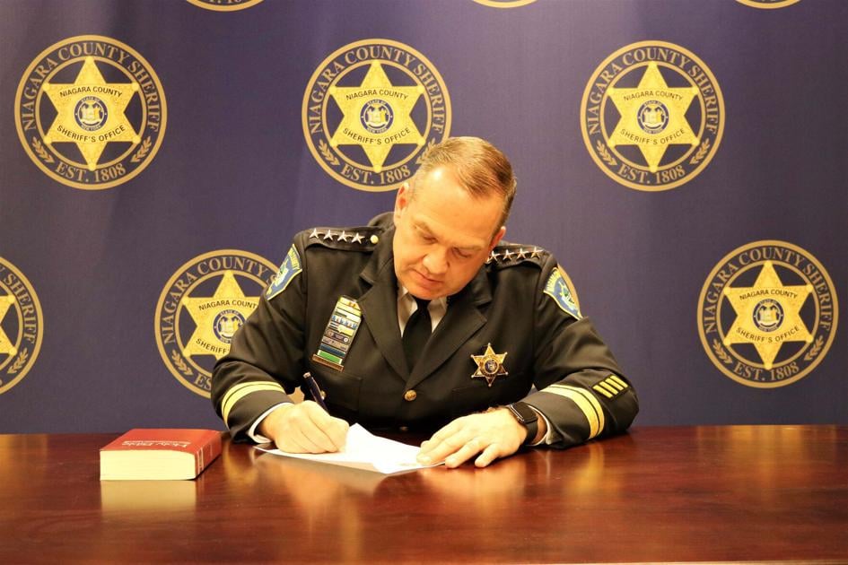 Niagara County sheriff, administrators take oath of office Local News