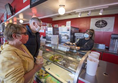 A Sweet Match For De Dee S Dairy And Lewiston S Village Bake Shoppe Local News Niagara Gazette Com