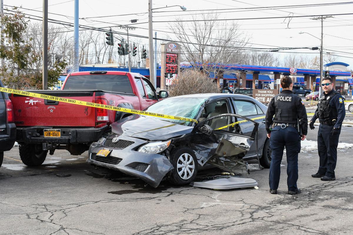Chainreaction collision in Falls investigated Crime niagara