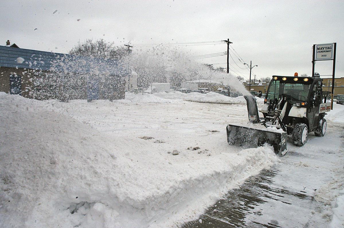 NIAGARA FALLS: Plowing through untouched sidewalks | Local News