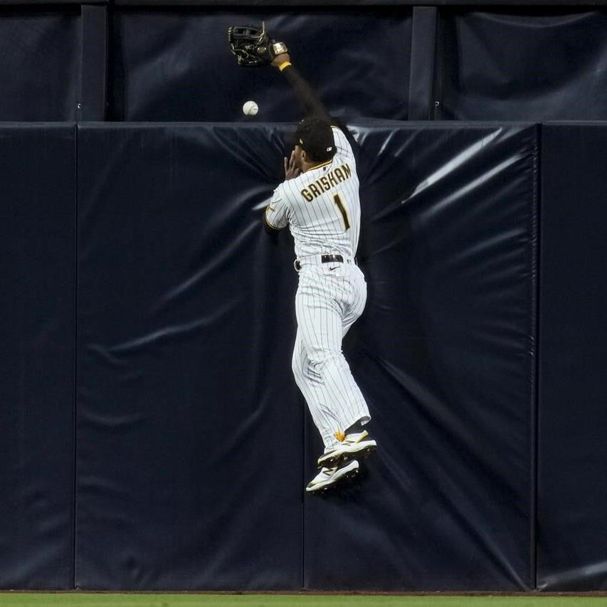 Yainer Diaz, Yordan Alvarez homer off Luis Severino to help Astros beat  Yankees 7-3