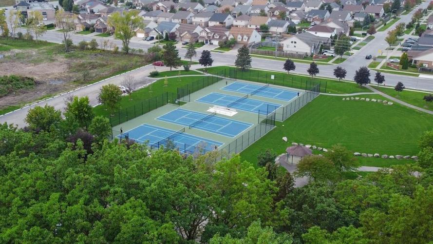 Dome to be constructed over tennis courts at Niagara Falls park to