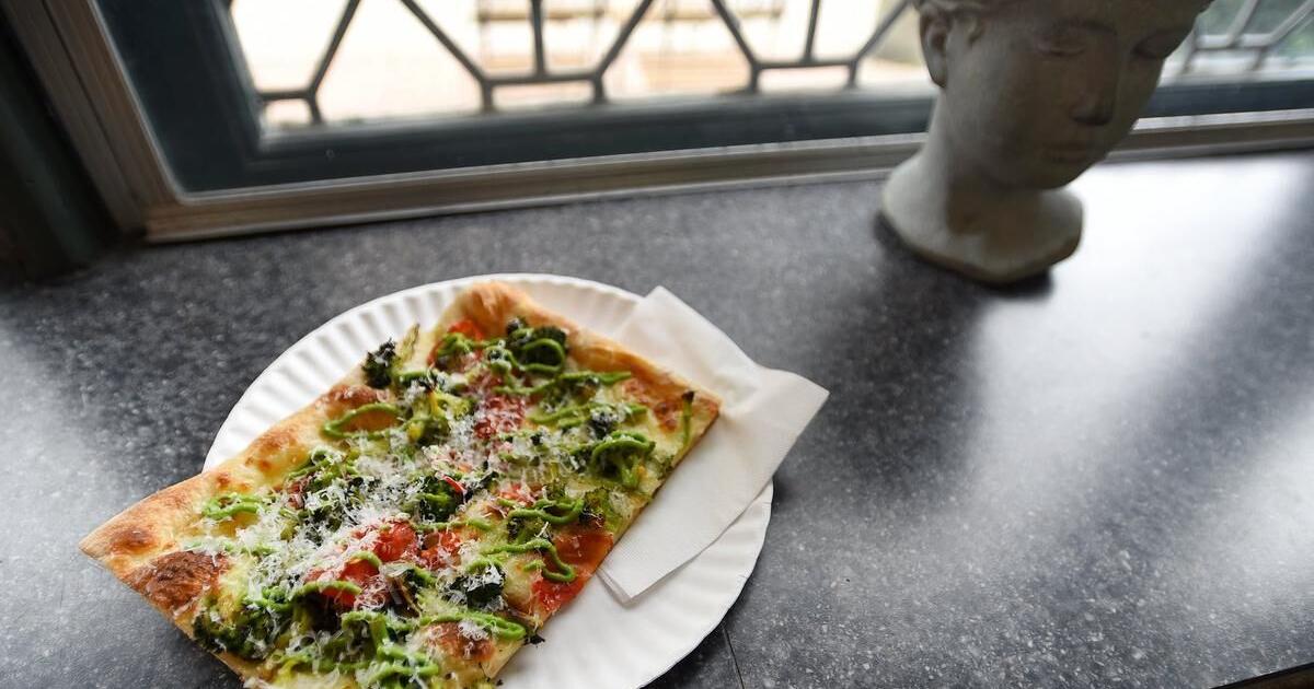 Hamilton Pizza New Flora Pizzeria delights downtown Hamilton neighbourhood