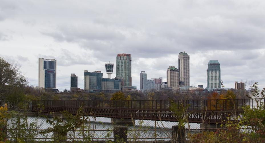 Niagara Falls wants federal funds for hosting asylum seekers