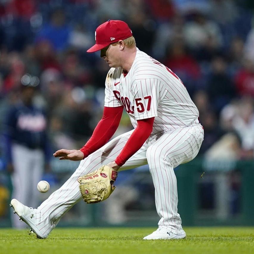 Gray strikes out 7, Luplow homers and the Twins beat the Phillies. Bohm is  ejected for spiking bat