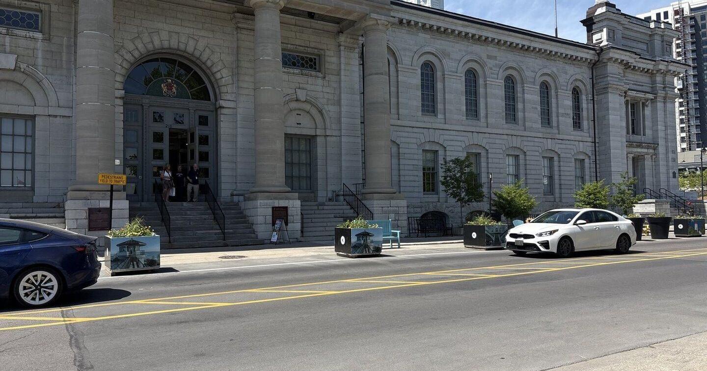 Former mayoral candidate seeks council seat ahead of upcoming election