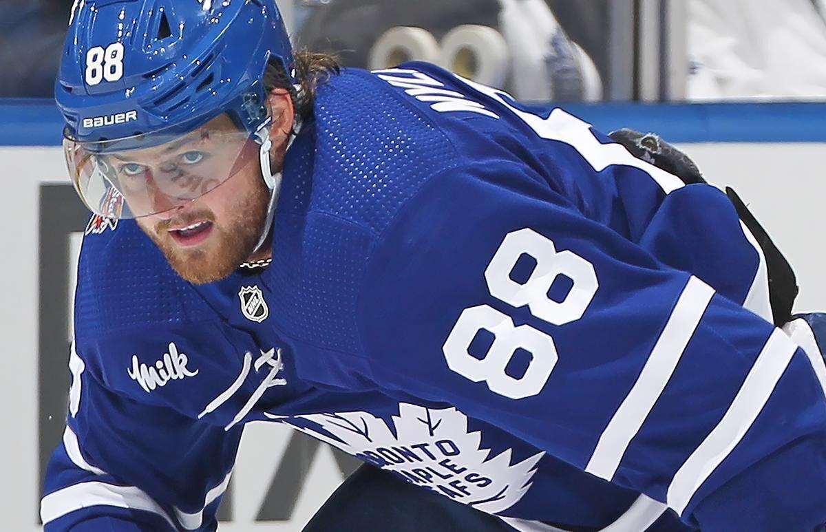 Maple Leafs' William Nylander can reform his reputation at centre