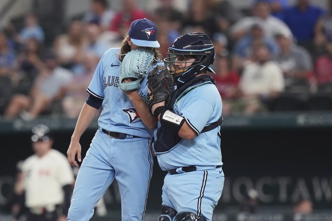 Blue Jays catcher Alejandro Kirk placed on 10-day injured list