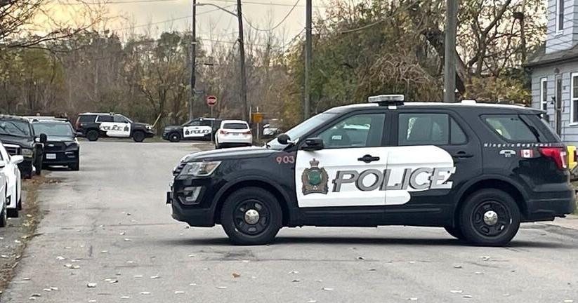 Man taken to hospital after stabbing in Niagara Falls