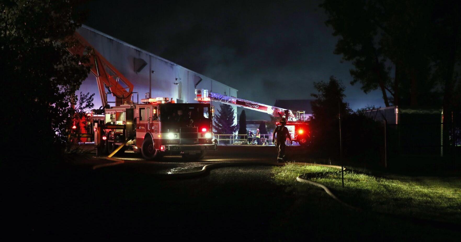 Welland industrial fire causes $100 , 000 in damage