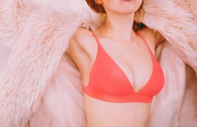 Discover Handcrafted Canadian Lingerie - Your Alternative to Mary