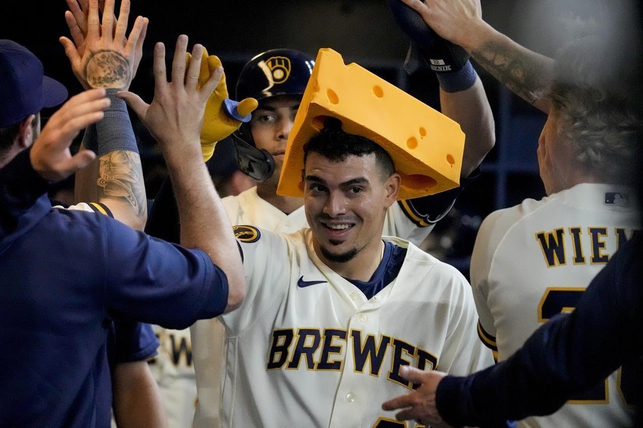 Wiemer has 2 HRs, 5 RBIs as Brewers roll to 10-2 victory over