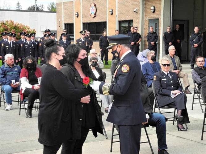 Fallen Niagara Falls firefighters honoured during ceremony