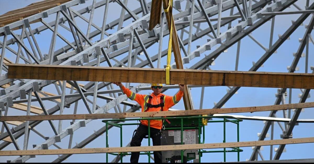 New salt/sand dome in Welland to be ready for winter
