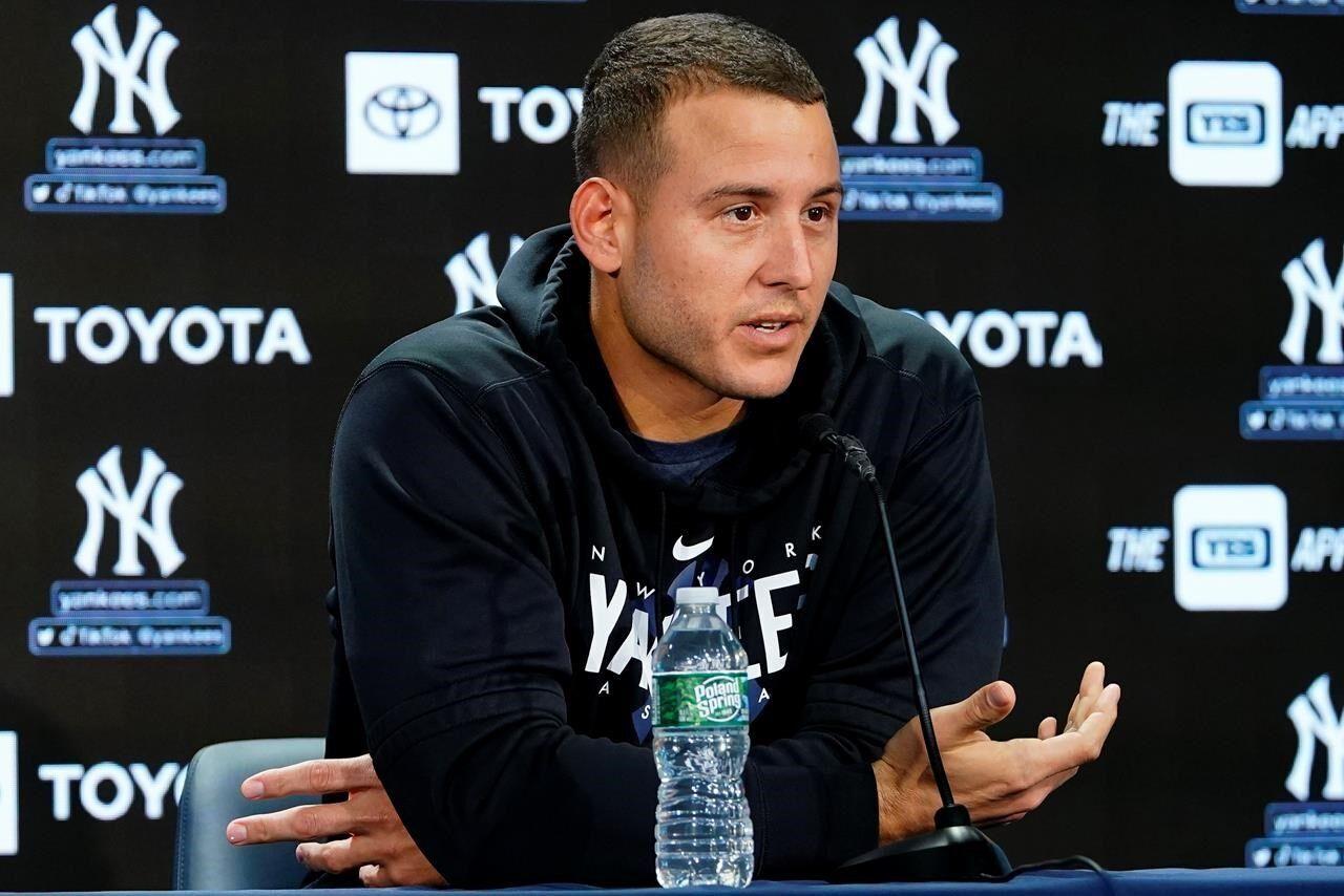 Yankees 1B Rizzo on IL due to post-concussion syndrome from pickoff play  collision in May - NBC Sports