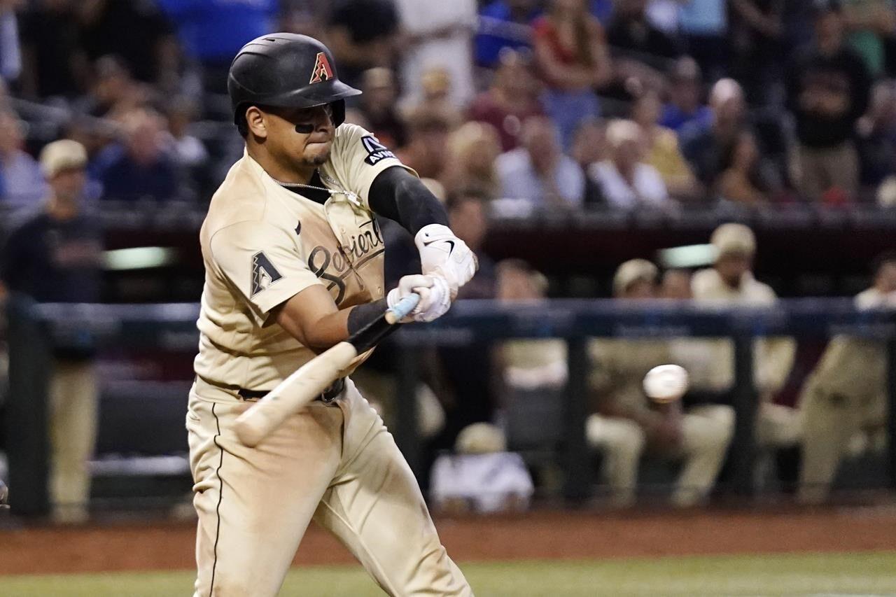 Kyle Schwarber hits his 44th homer and lifts Phillies to 6-1 win