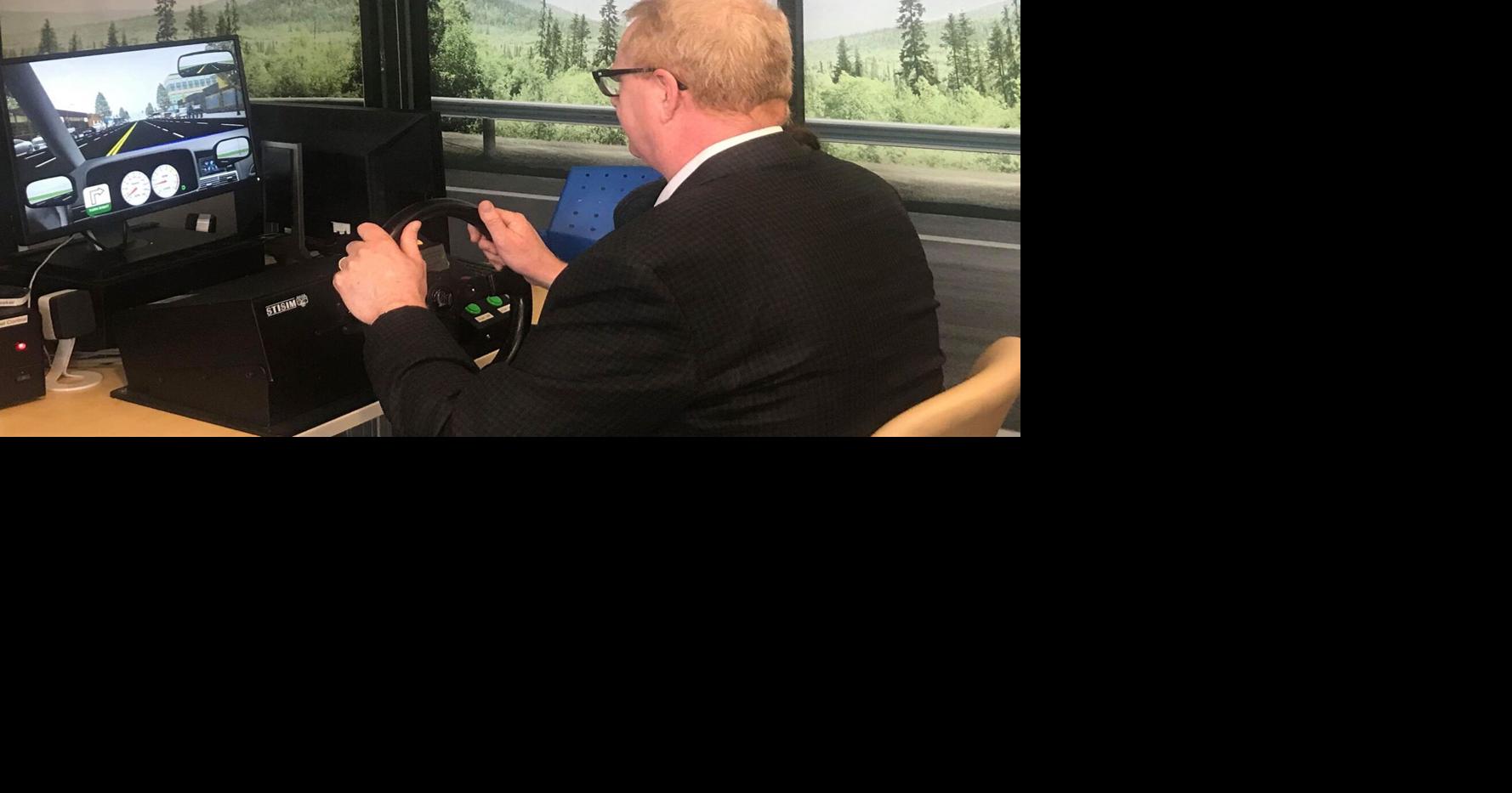 CAA Niagara donates 9,000 to upgrade driving simulator