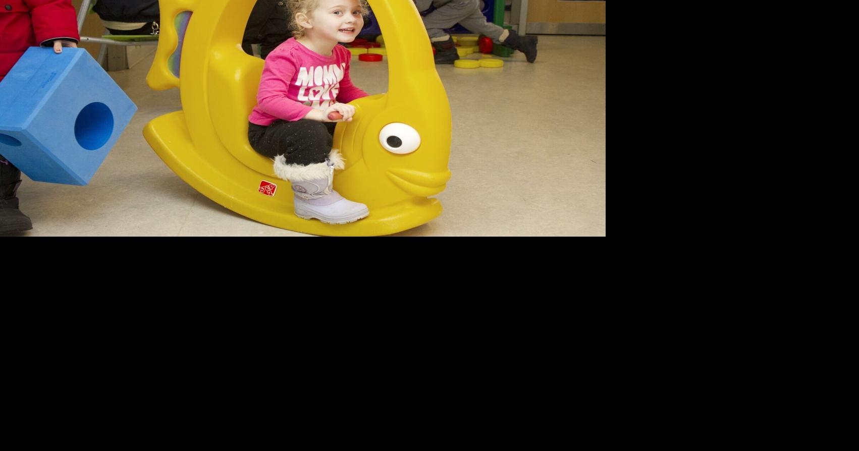 PHOTOS Family Day at the St. Catharines Kiwanis Aquatics Centre