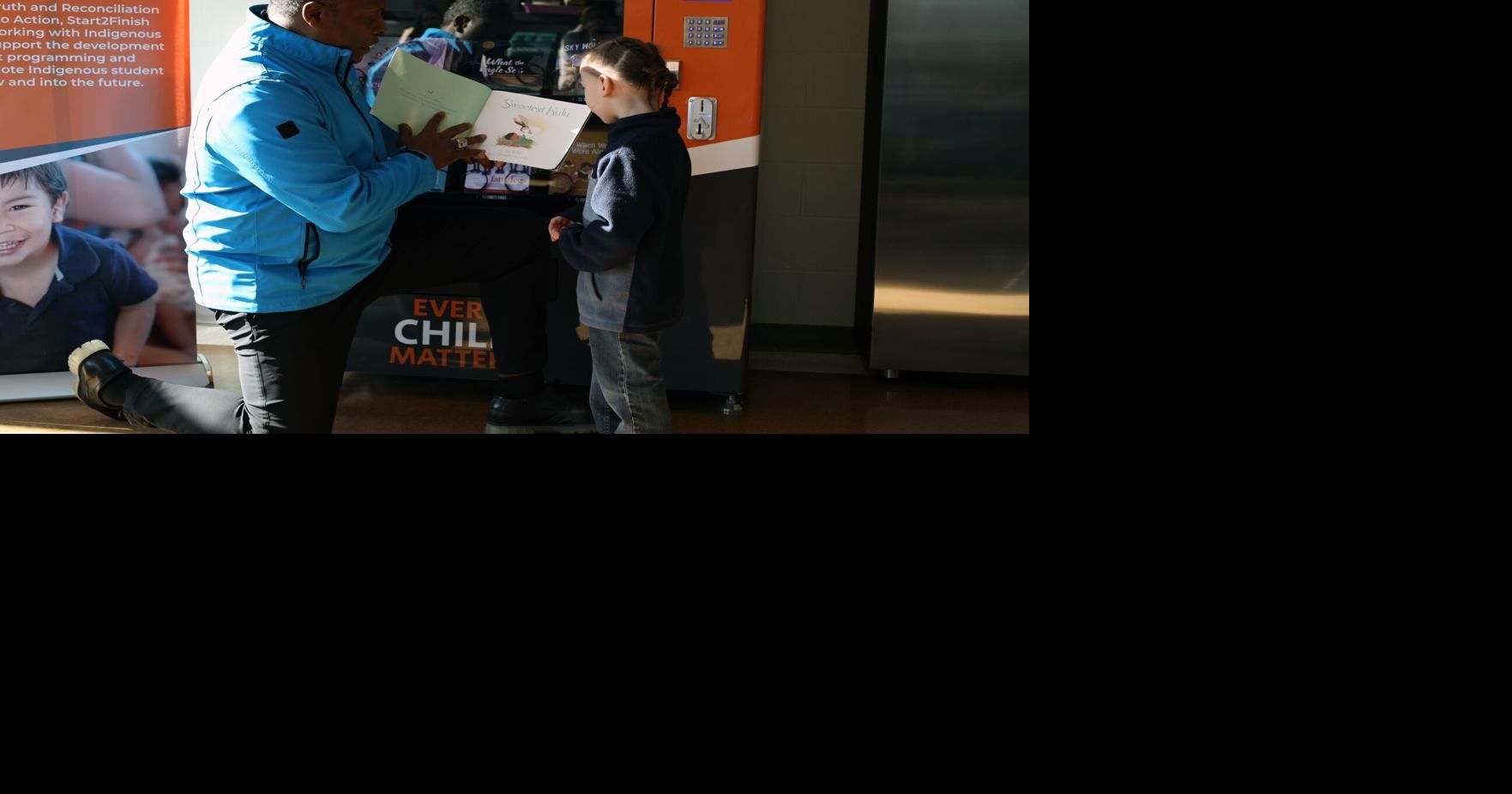 New book vending machine at Niagara Regional Native Centre