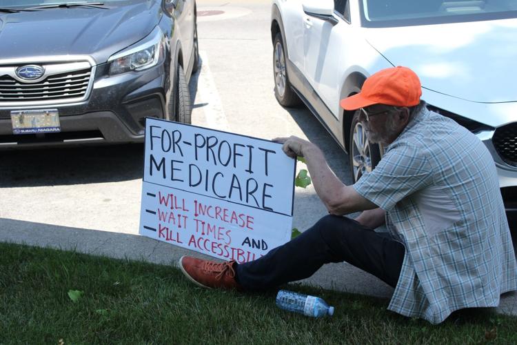 Rally protests service cuts at Port Colborne urgent care centre