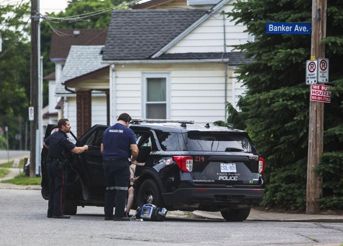 NRP charge woman for allegedly stabbing man in Niagara Falls
