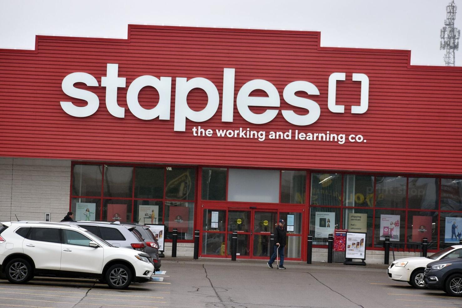 Staples recruiting at Niagara Falls store as part of hiring blitz