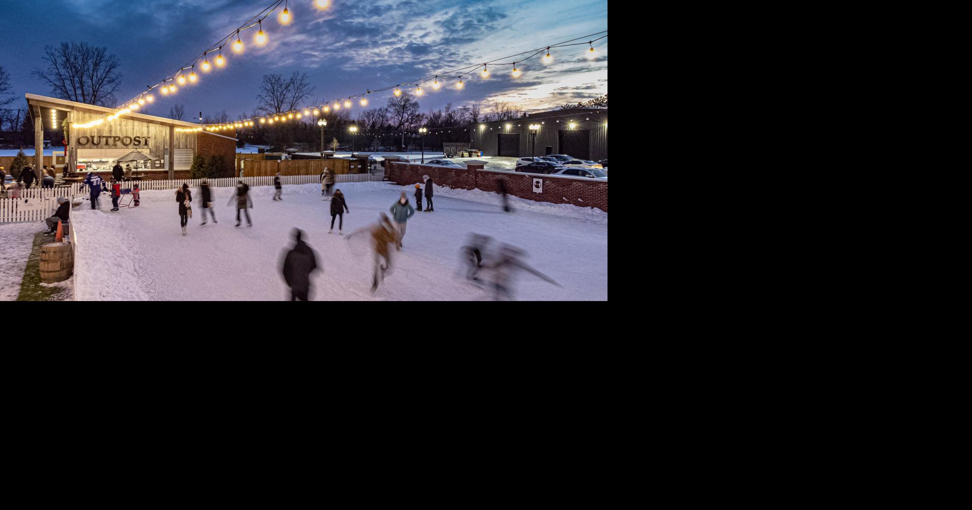 Outdoor skating rink in Niagara-on-the-Lake is open for another season