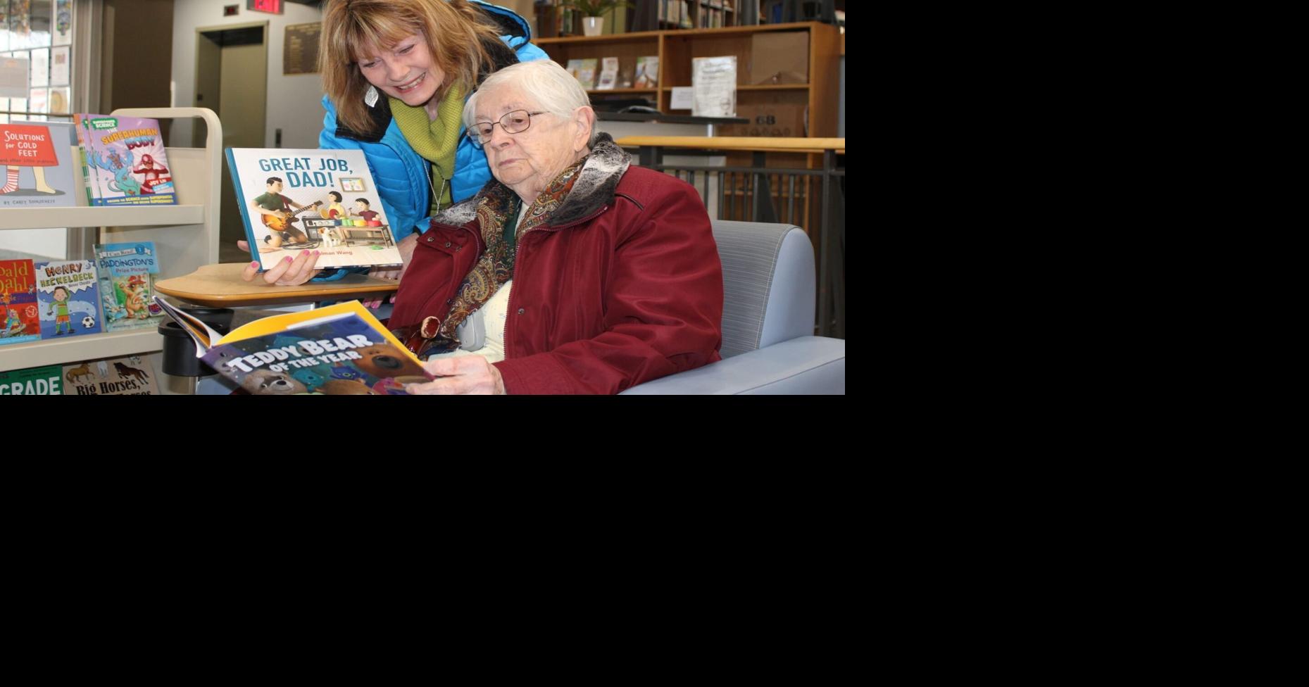 Port Colborne library promotes literacy with free book day