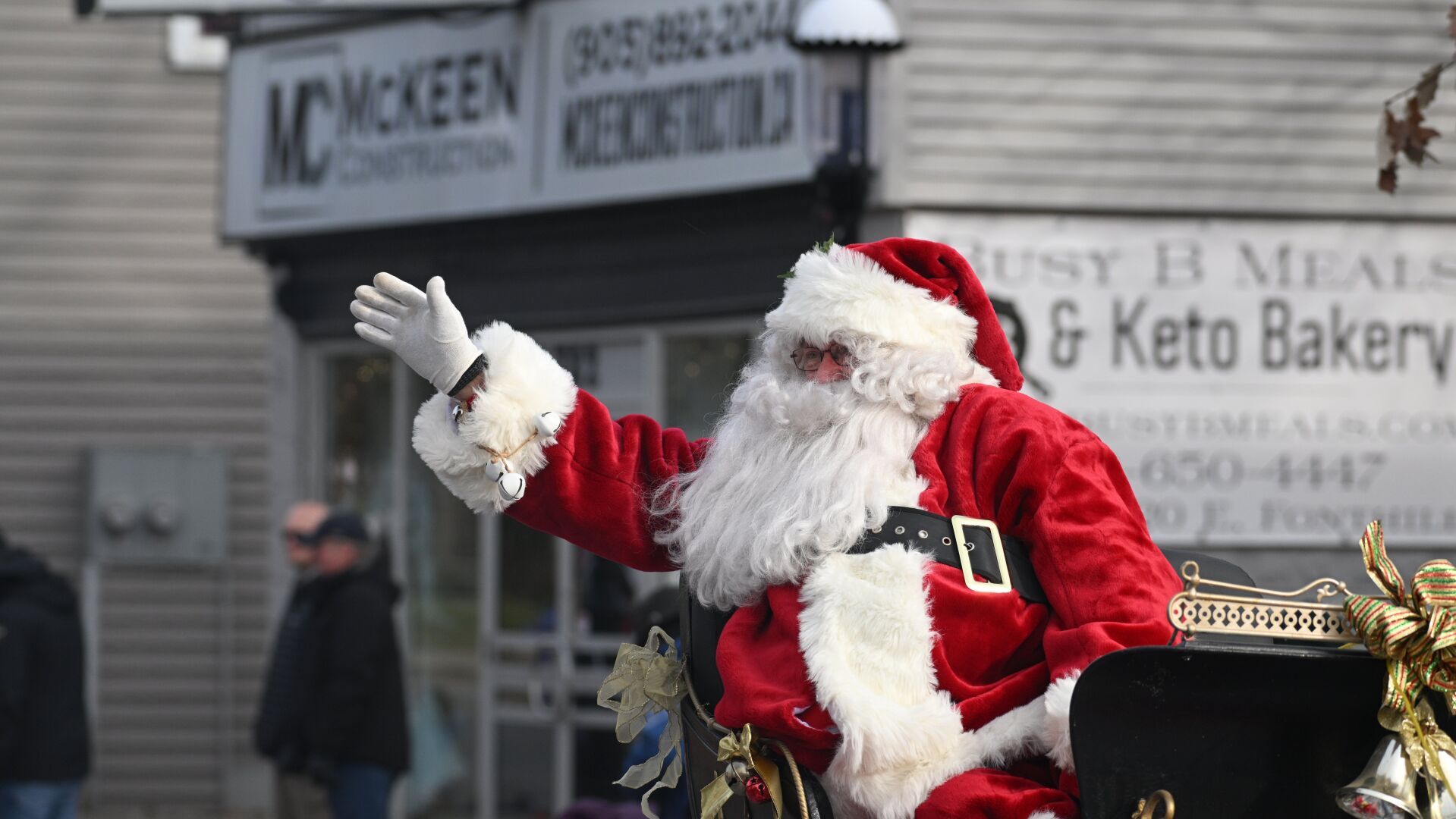 Santa claus clearance parade