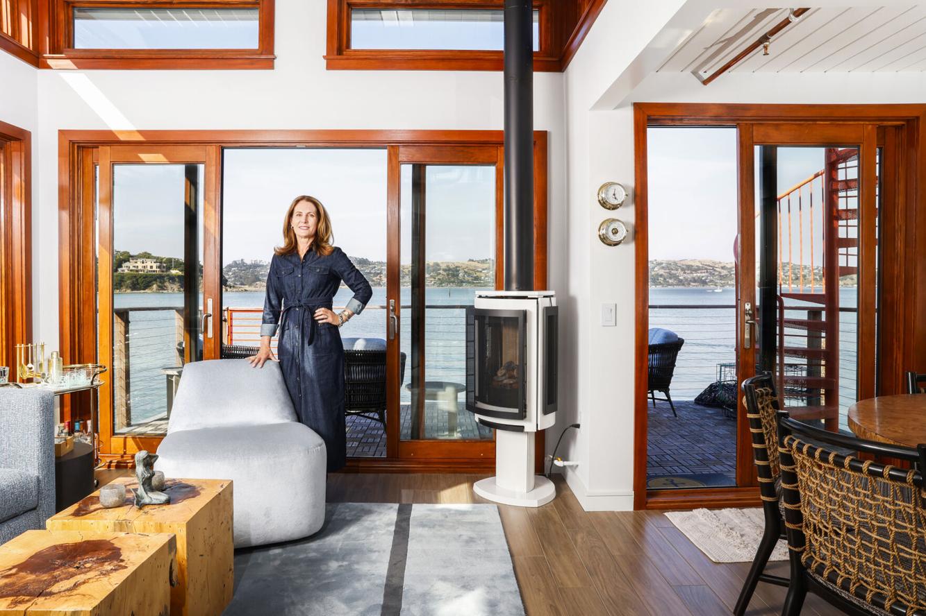 Designer Docks Among the Floating Homes of Sausalito | Interior Design ...
