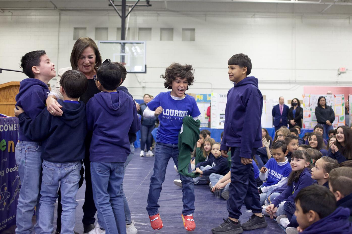 Lourdes students test hypotheses at science fair | Local News |  nogalesinternational.com