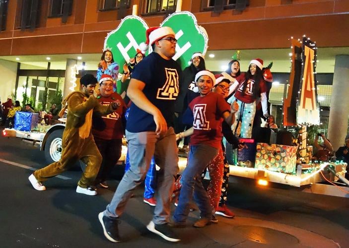 Gallery Christmas Light Parade in Nogales Gallery