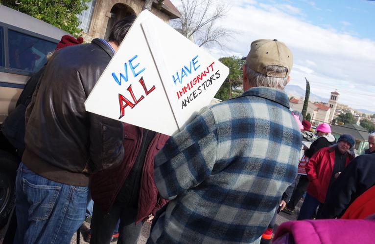 Protesters Take To The Streets Of Nogales For Womens March Local News 