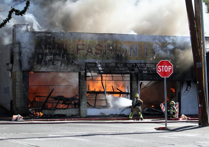Downtown fire destroys shuttered store, damages other properties | Local  News Stories | nogalesinternational.com