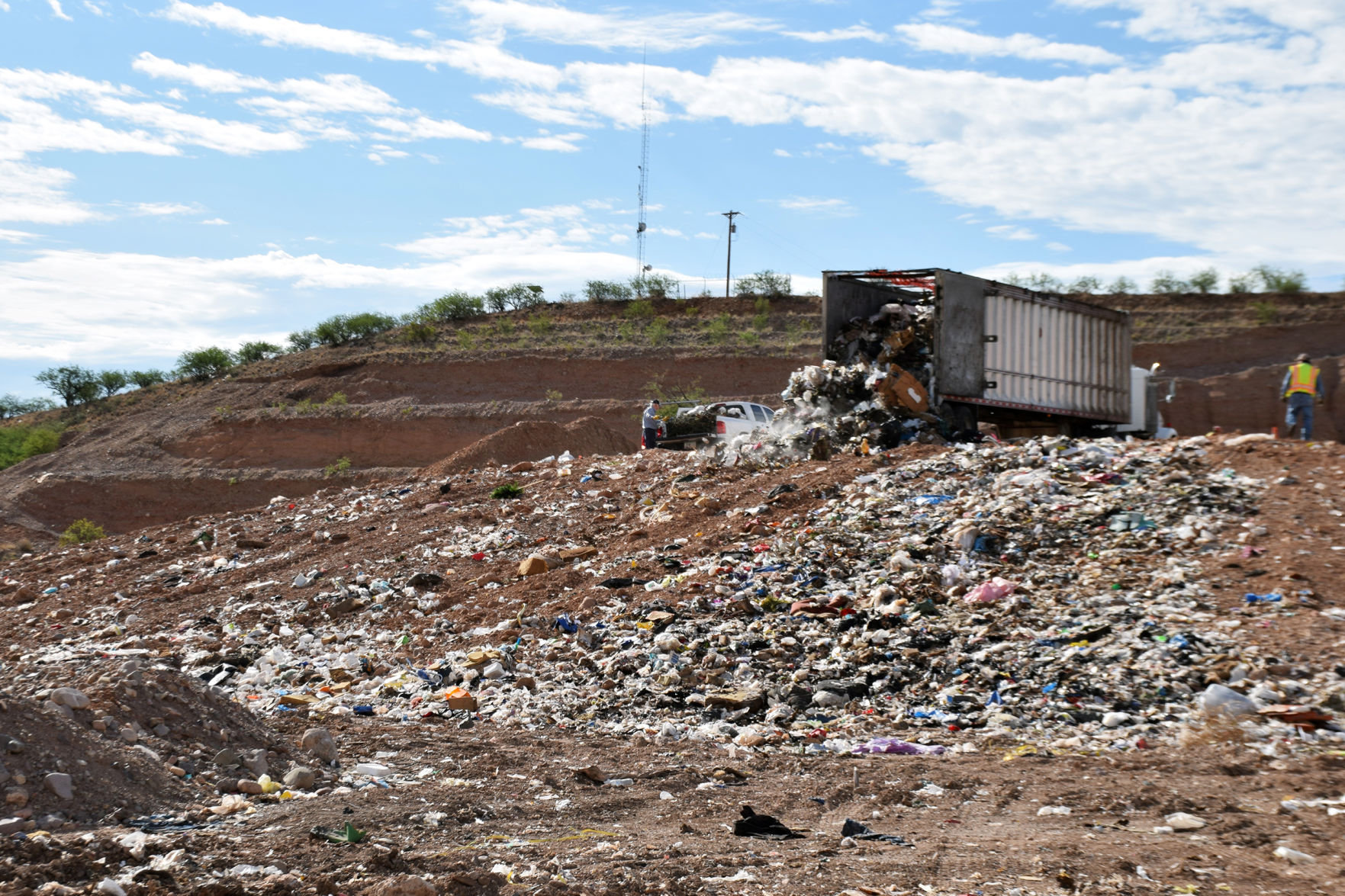 SCC wants to shed costly landfill operation Local News Stories