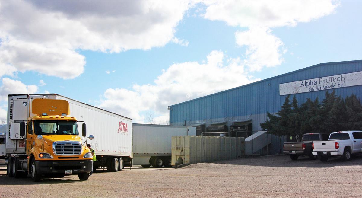 Local Manufacturer Ramps Up Face Shield Production Coronavirus Nogalesinternational Com