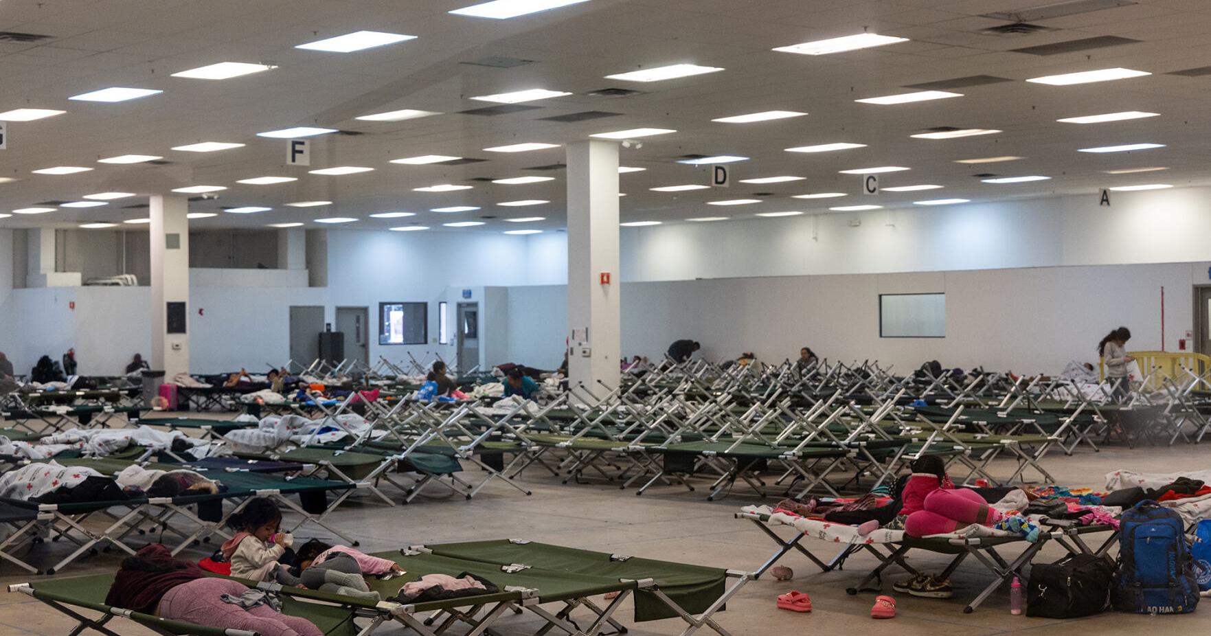 Migrant shelters stave off 'homelessness on steroids' | Local News Stories - Vimarsana News