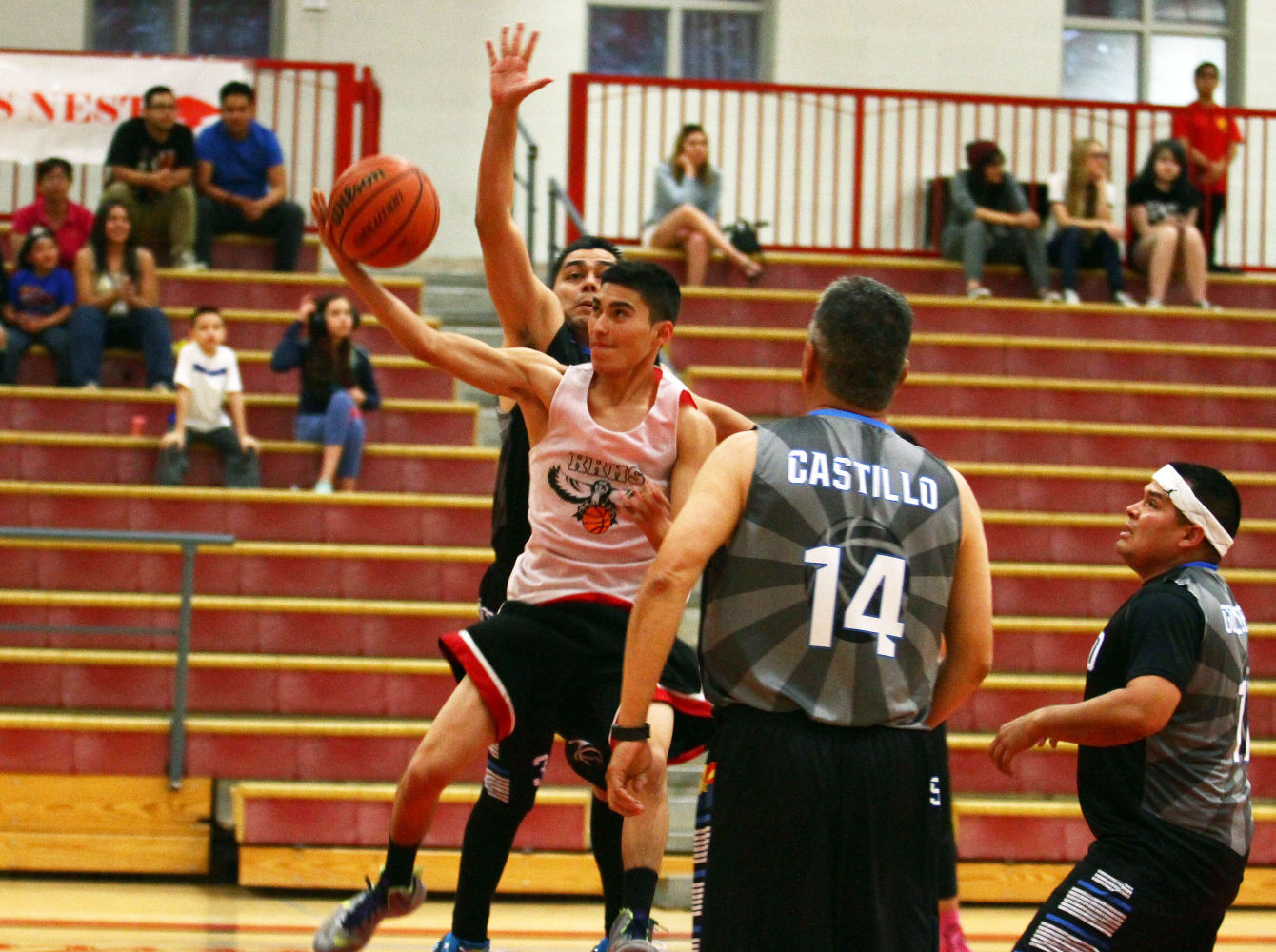 Sheriff’s Office beats RRHS students in annual hoop game
