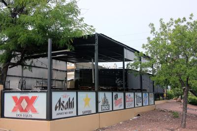 Restaurant briefly shut over COVID restrictions, fire code issues ...