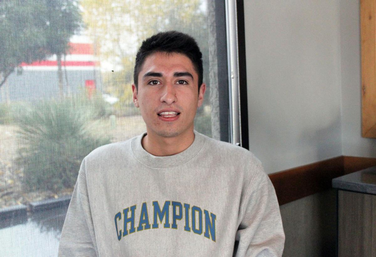 Alejandro Leon