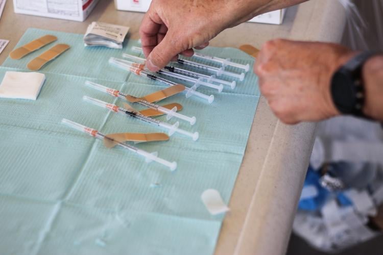 Mariposa Port of Entry serves as binational vaccine clinic Local News