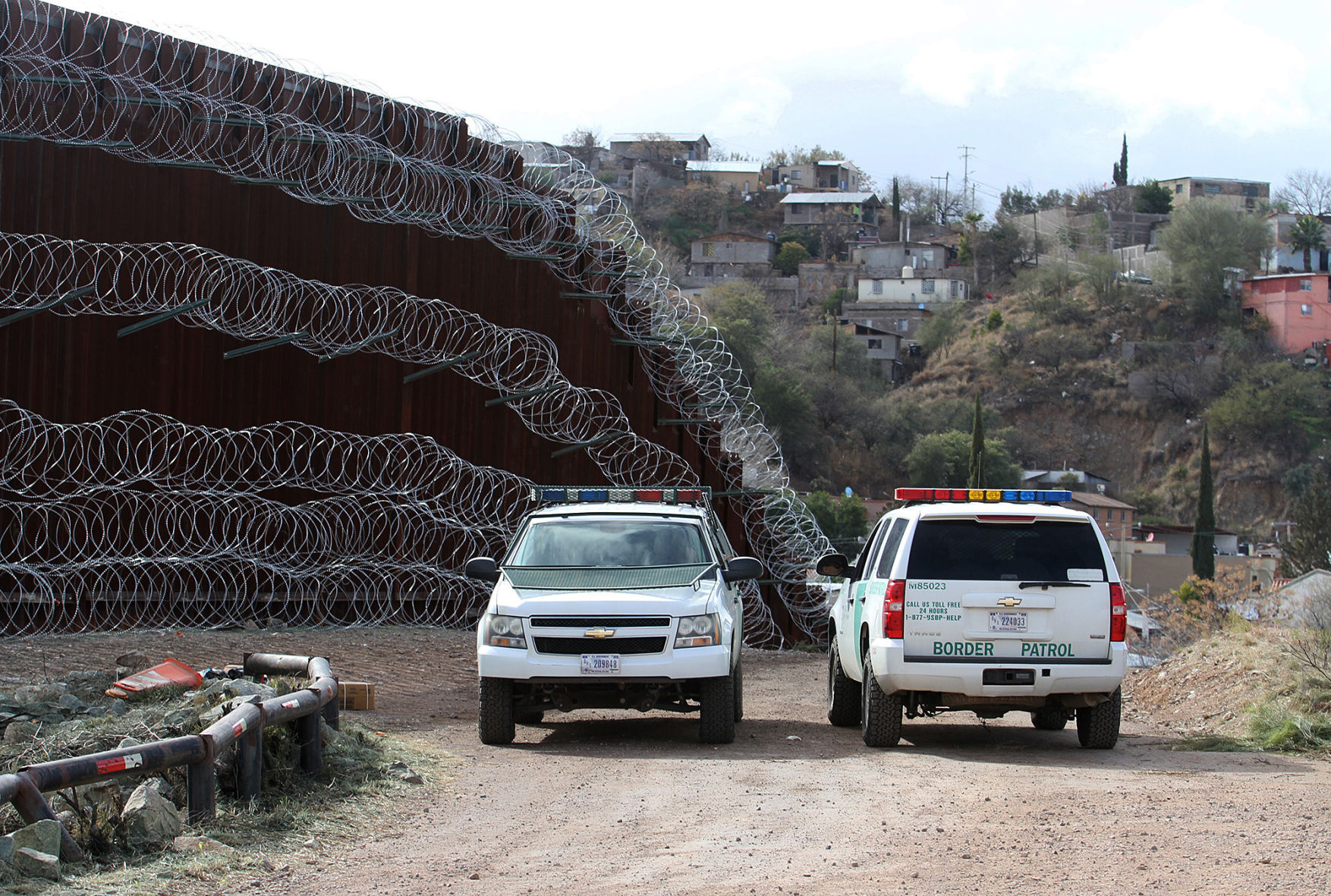 Nogales Has So Far Avoided A Surge Of Border-crossers. But Why? | Local ...